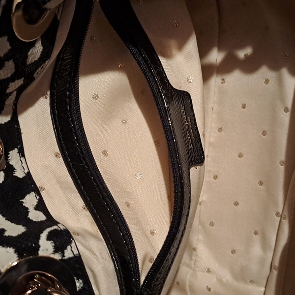 Kate Spade Bag - Picture 6 of 8